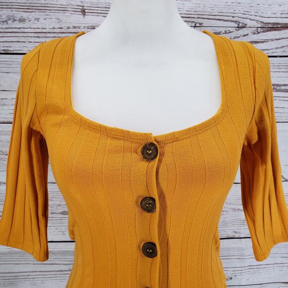 Free People Women's Central Park Gold Yellow Top Cardigan Size XS - Picture 4 of 12